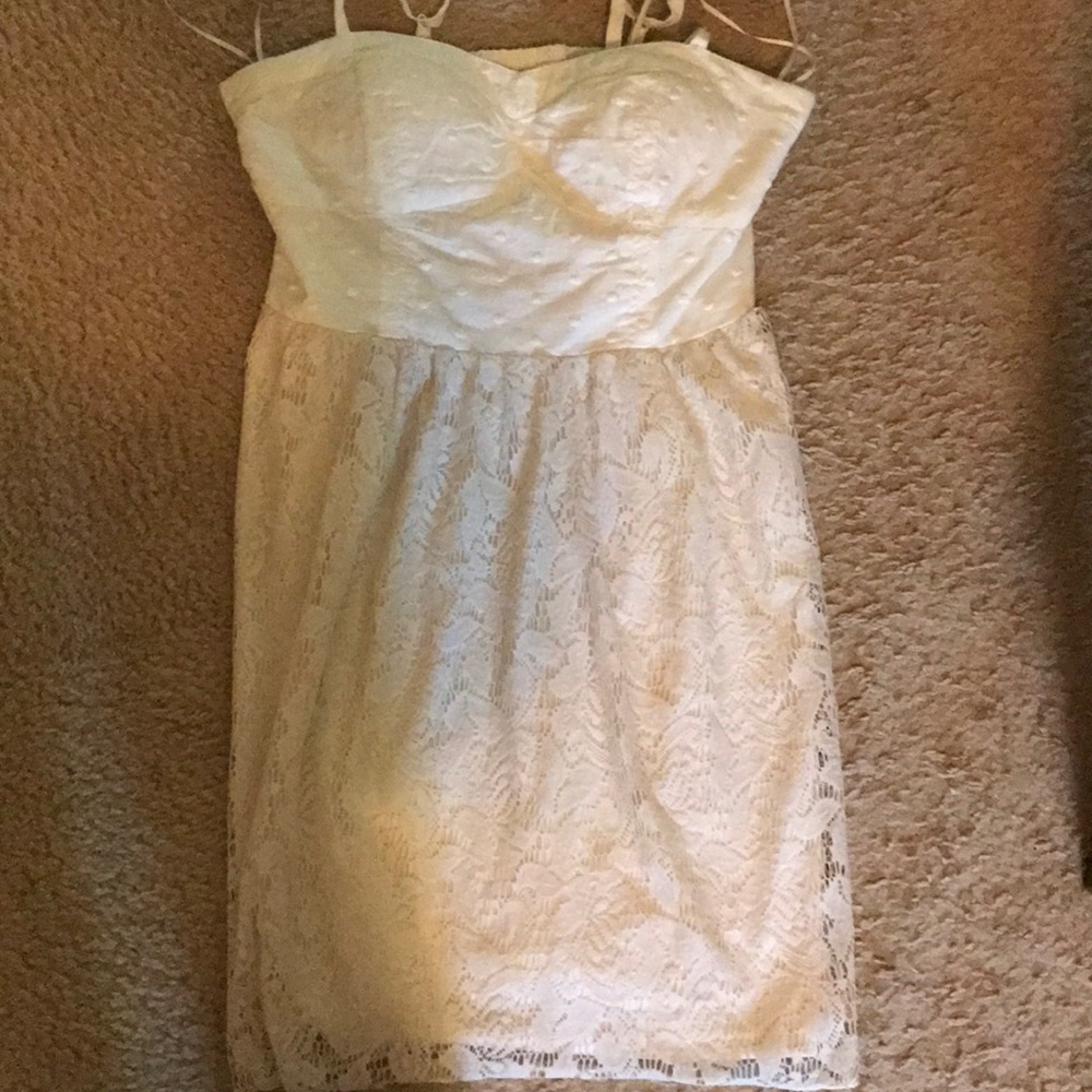 American Eagle Lace Dress